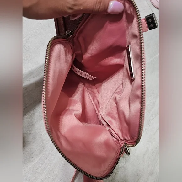 SOLD ON ANOTHER SITE- Lululemon All Night Festival Bag Micro Pink Puff NWOT - Picture 8 of 11